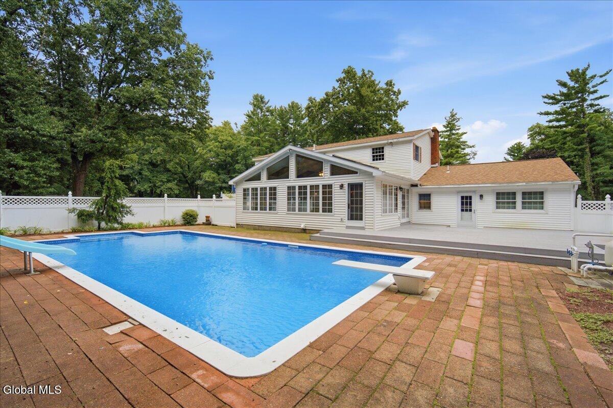 8 Colonial Court Ballston Lake NY 12019