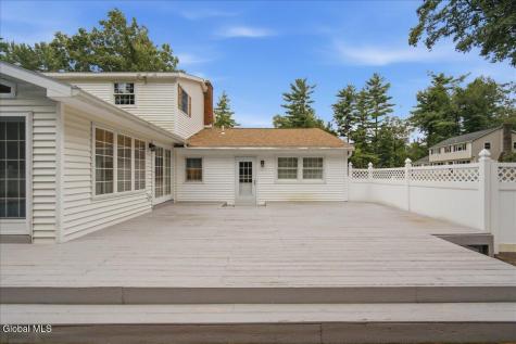 8 Colonial Court Ballston Lake NY 12019