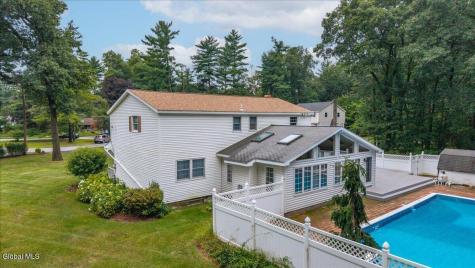 8 Colonial Court Ballston Lake NY 12019