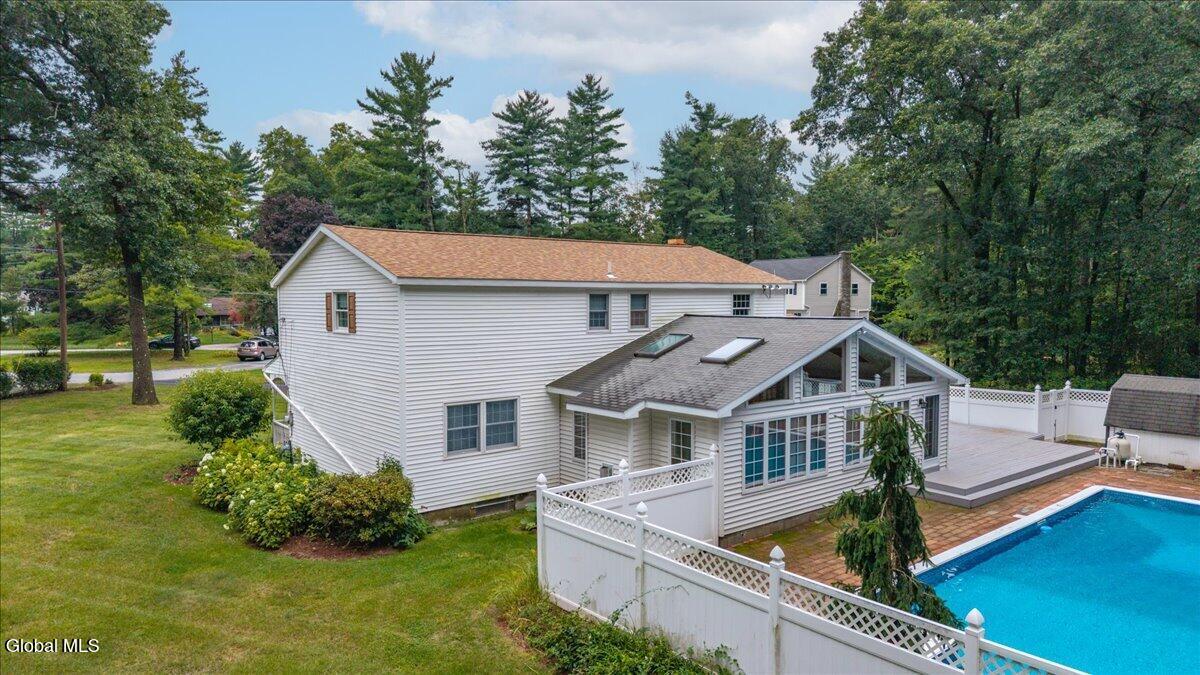 8 Colonial Court Ballston Lake NY 12019