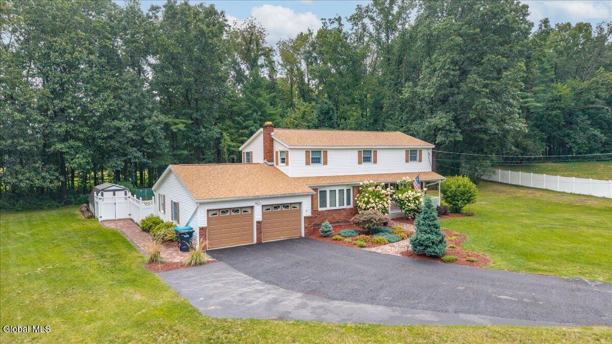 8 Colonial Court Ballston Lake NY 12019