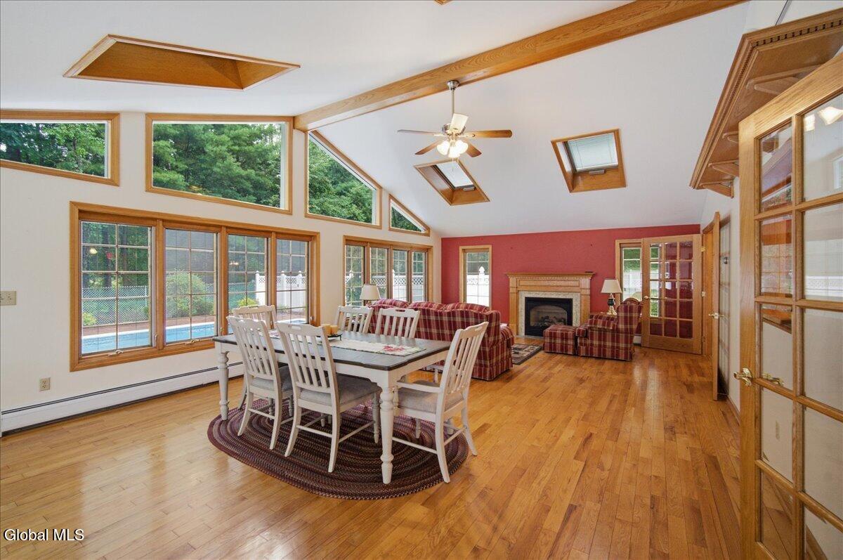 8 Colonial Court Ballston Lake NY 12019