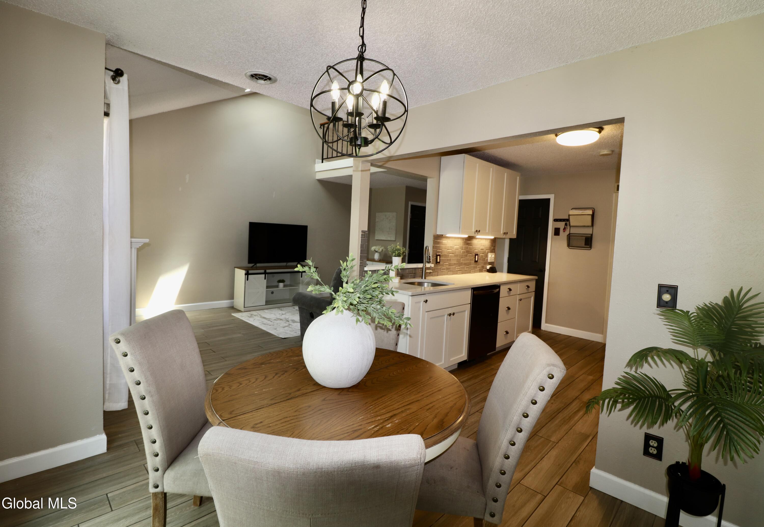 42 Westchester Drive Clifton Park NY 12065