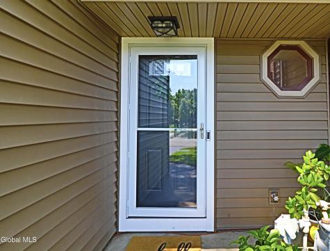 42 Westchester Drive Clifton Park NY 12065