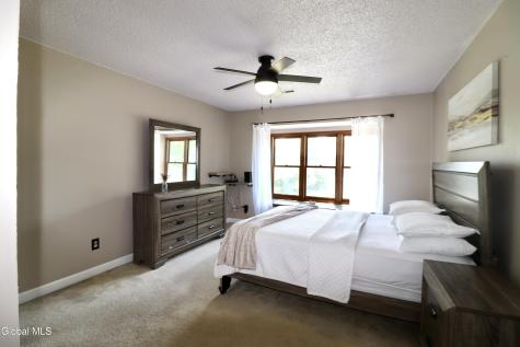 42 Westchester Drive Clifton Park NY 12065