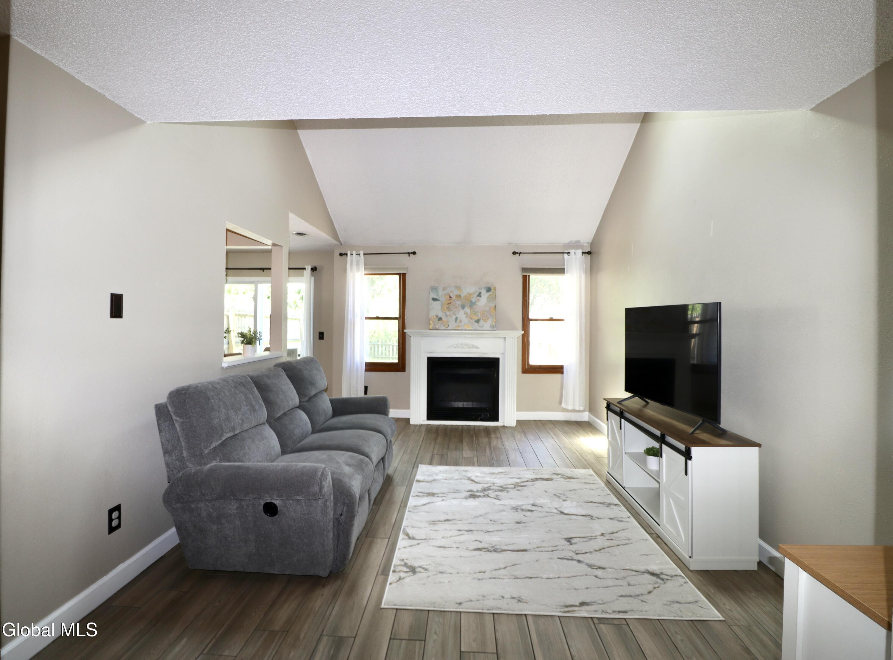 42 Westchester Drive Clifton Park NY 12065
