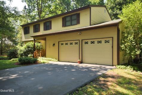 9 Northwood Drive Ballston Spa NY 12020