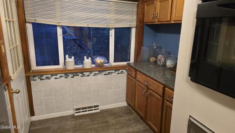 18279 Ny 22 Berlin NY 12022