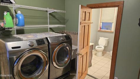 18279 Ny 22 Berlin NY 12022