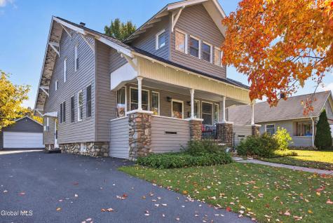 34 S Park Drive Gloversville NY 12078