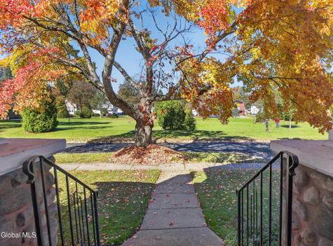 34 S Park Drive Gloversville NY 12078