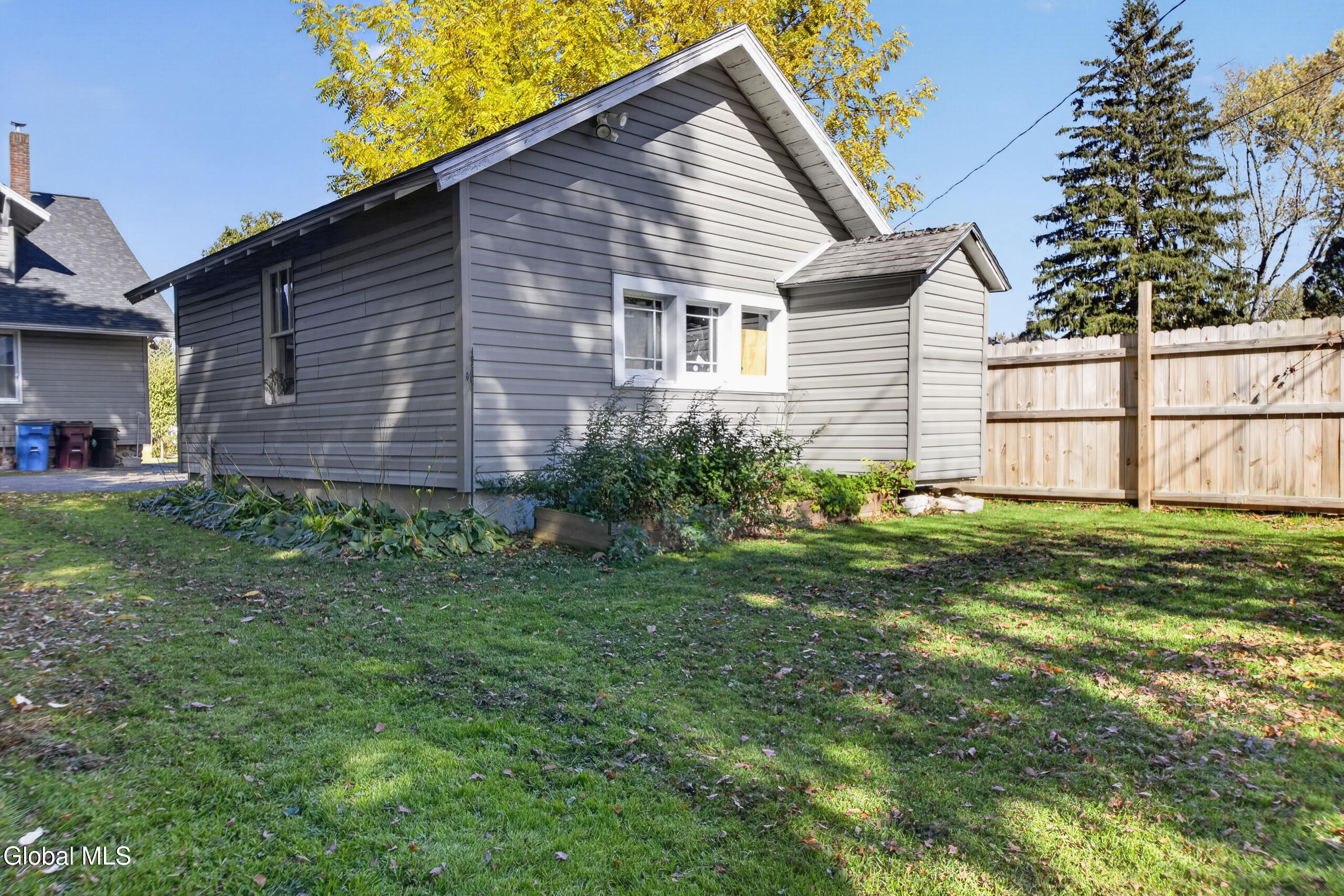 34 S Park Drive Gloversville NY 12078