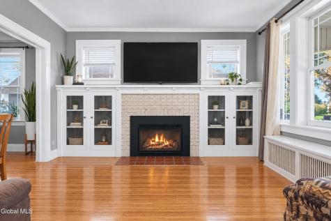 34 S Park Drive Gloversville NY 12078