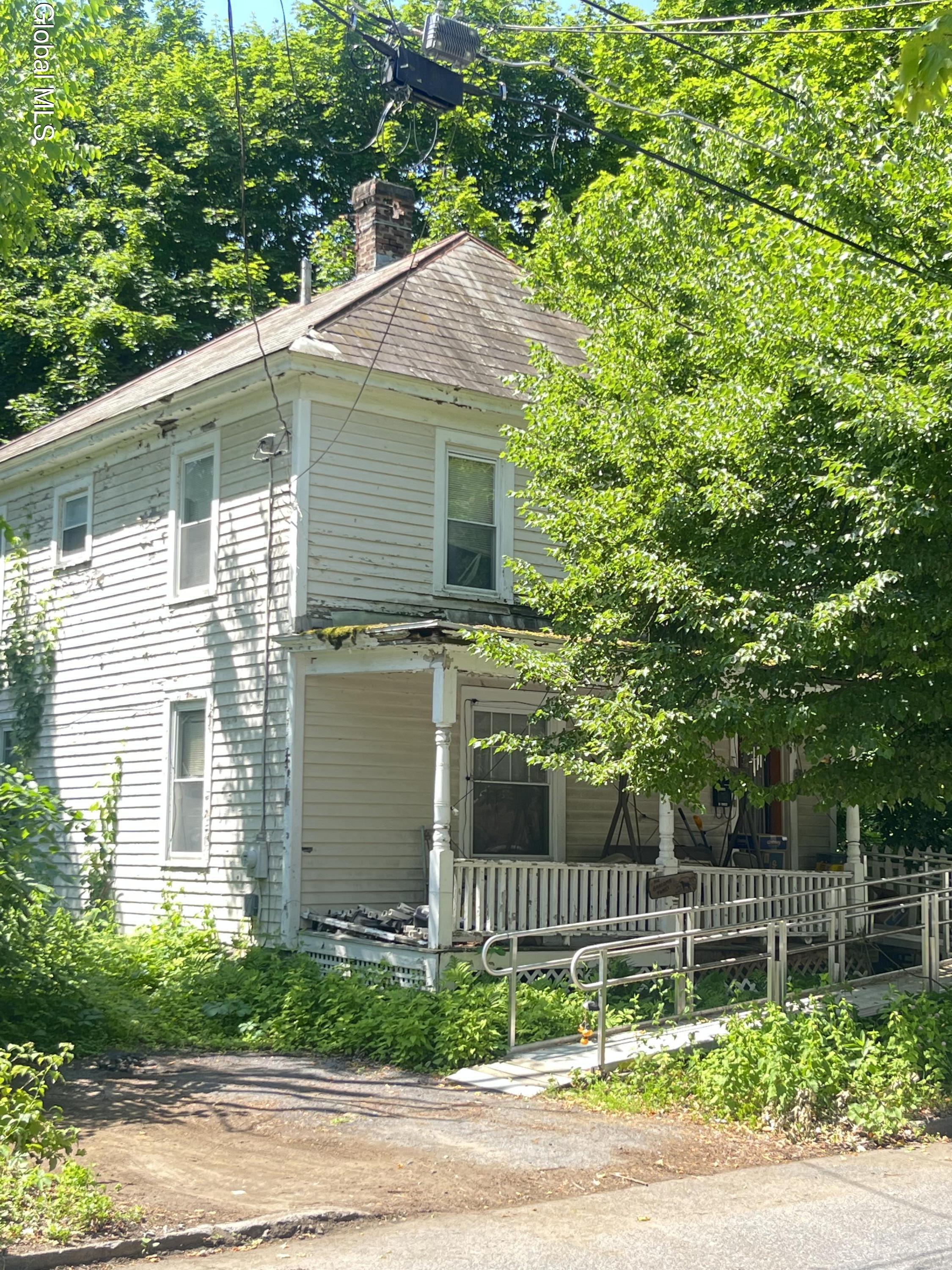 31 Baldwin Avenue Glens Falls NY 12801