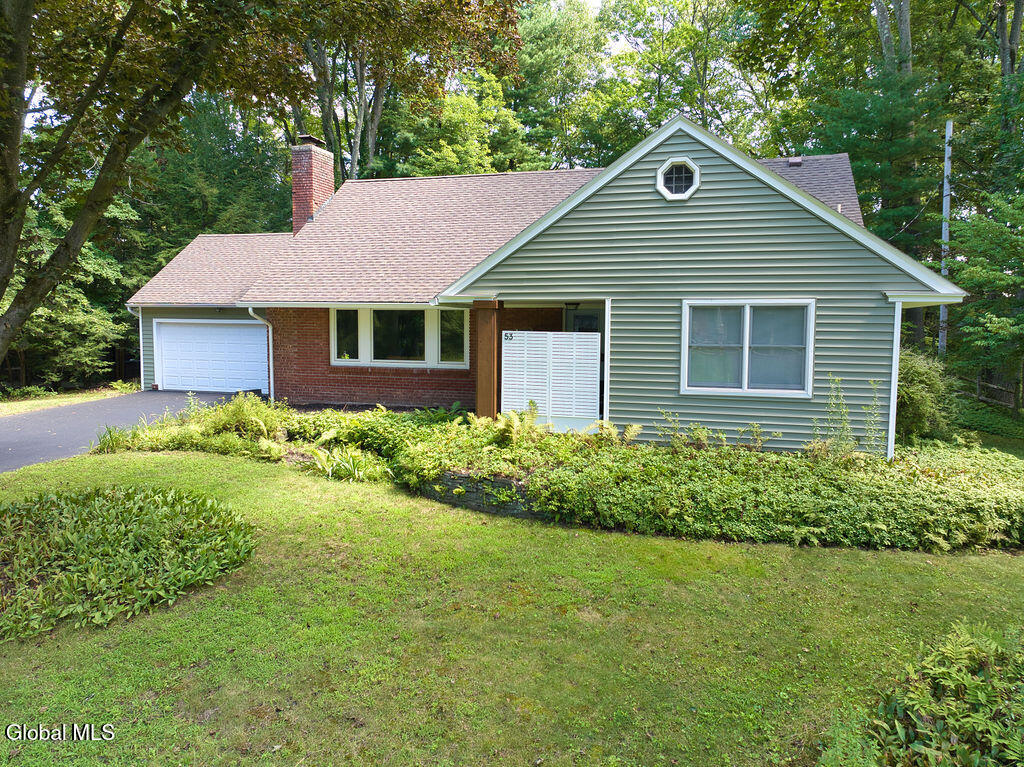 53 Lyons Avenue Delmar NY 12054