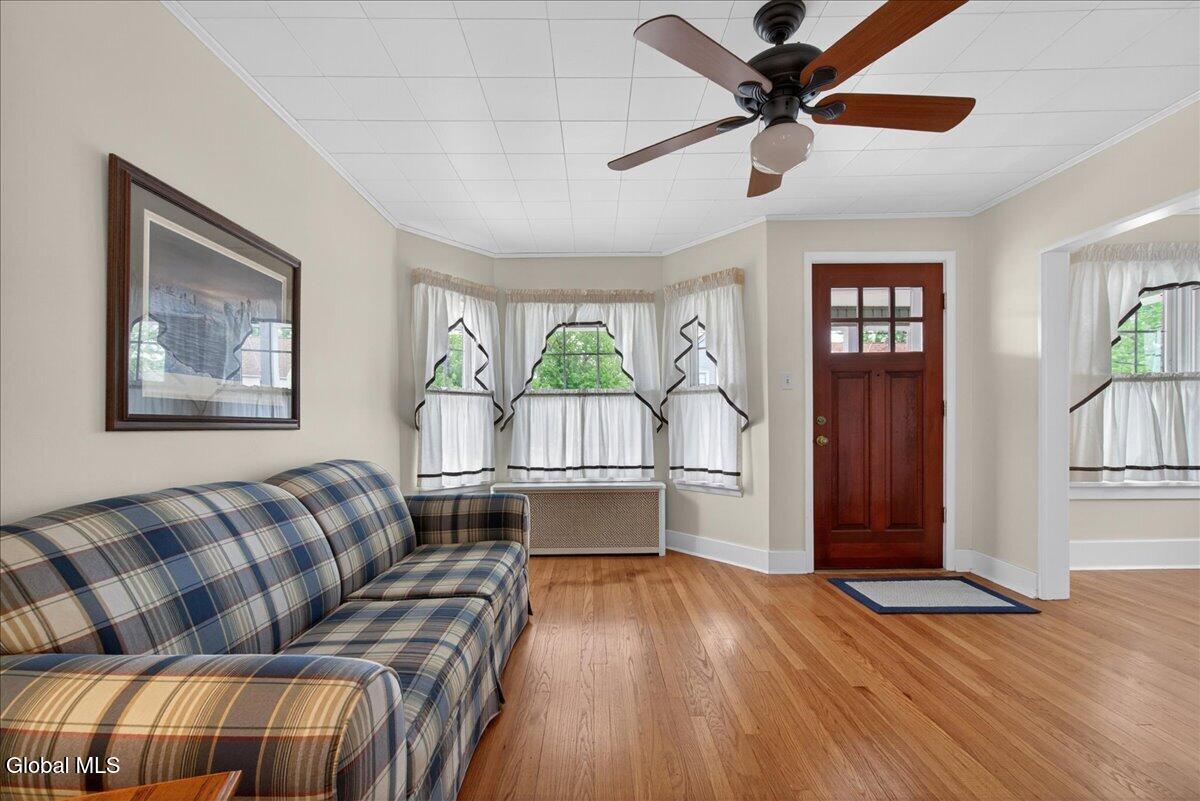 2 Selden Street Schenectady NY 12304