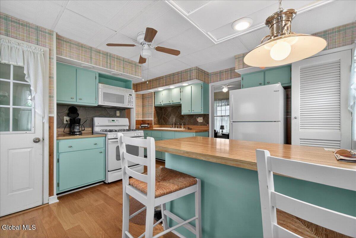 2 Selden Street Schenectady NY 12304
