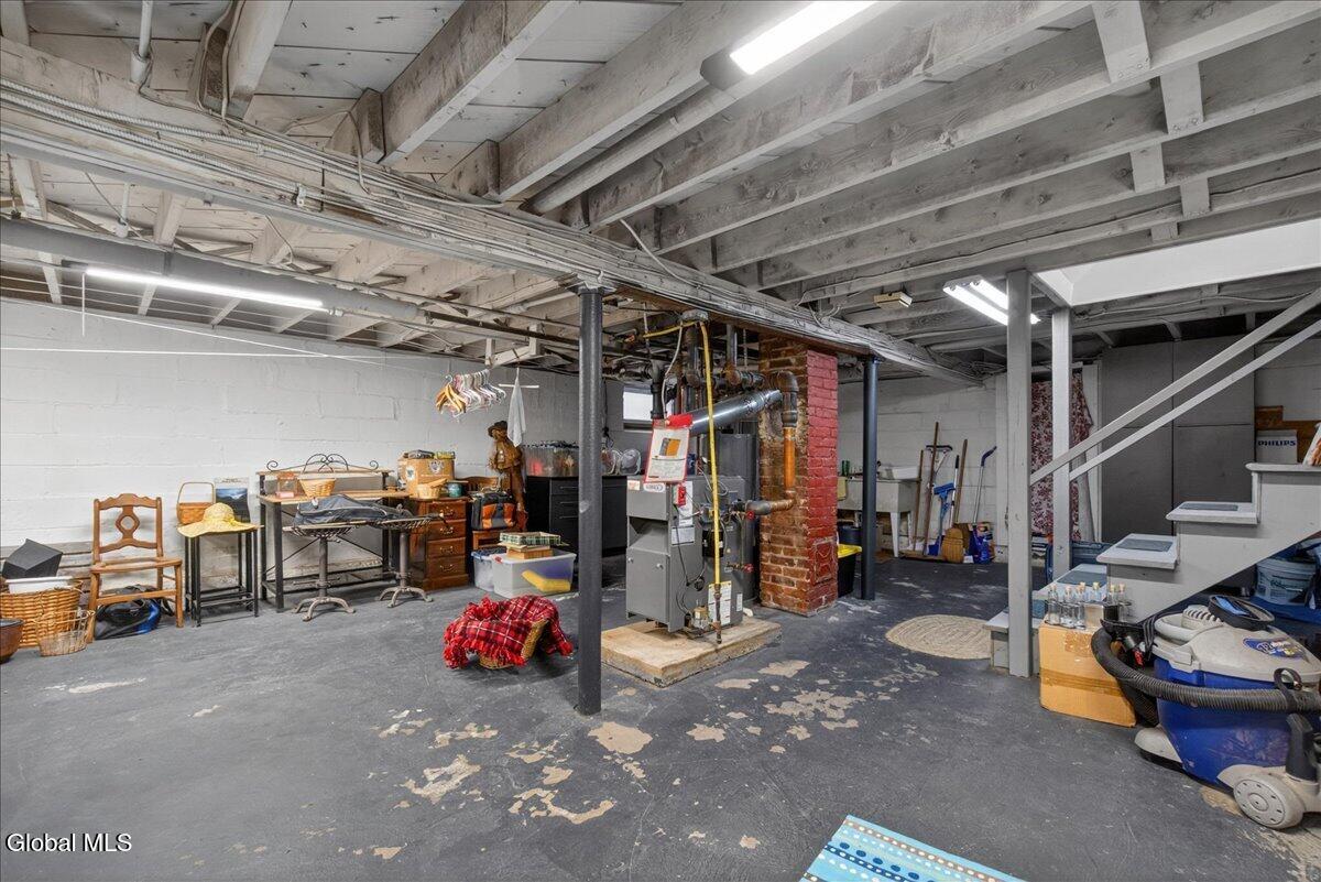 2 Selden Street Schenectady NY 12304