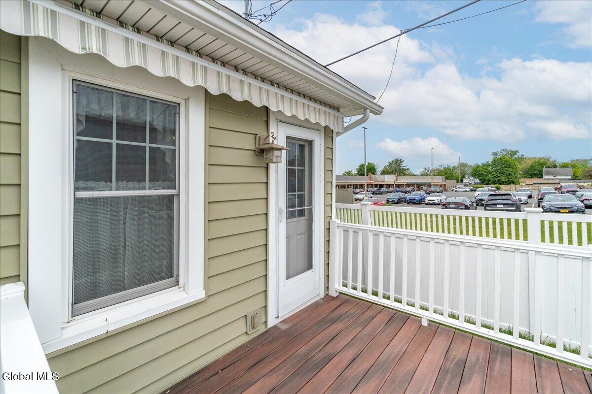 2 Selden Street Schenectady NY 12304