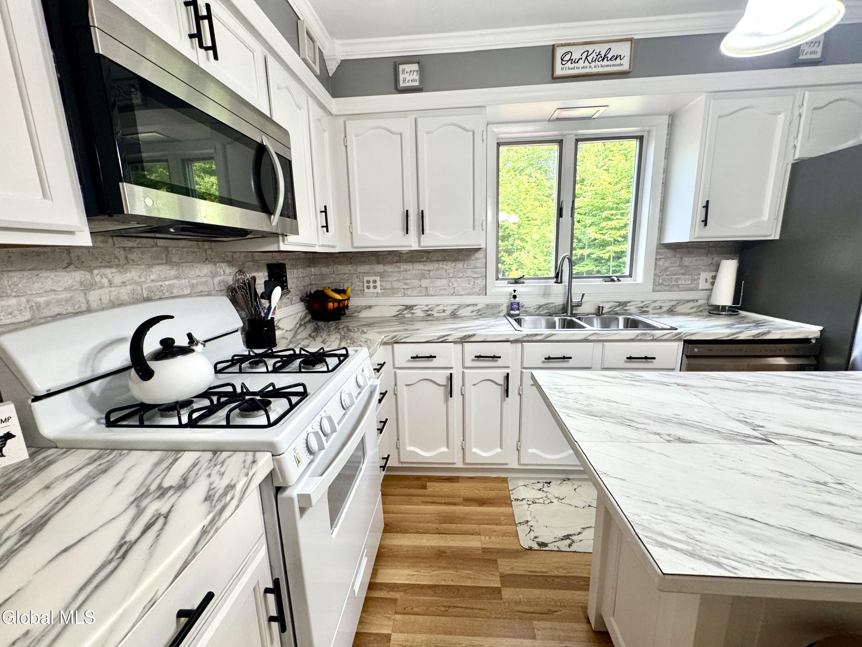 59 North Drive Lake Luzerne NY 12846