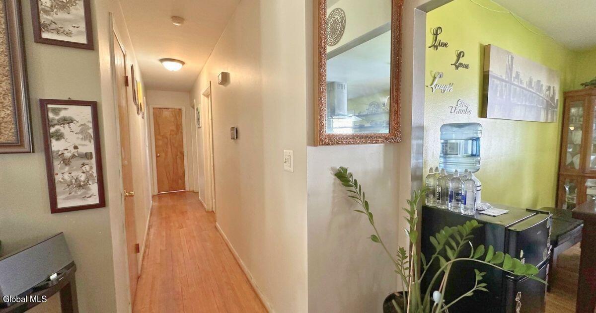 20 Danielwood Drive Loudonville NY 12211