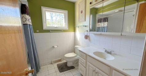 20 Danielwood Drive Loudonville NY 12211