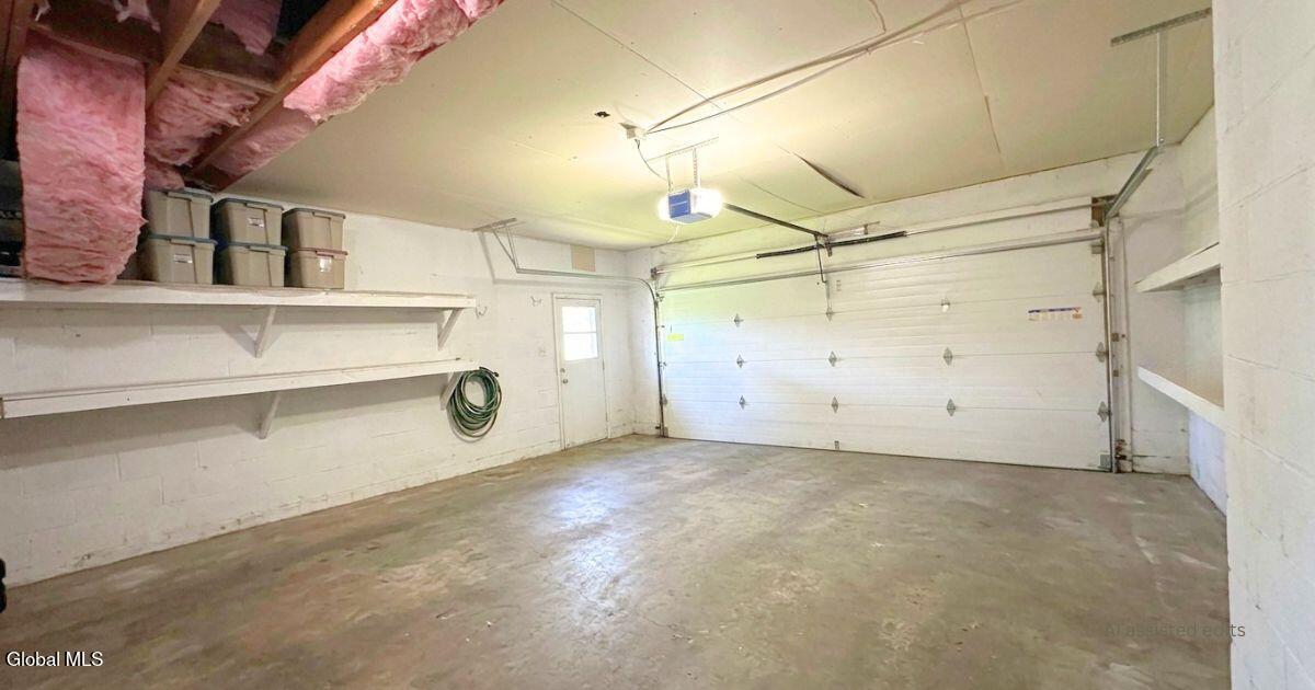 20 Danielwood Drive Loudonville NY 12211