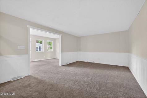 12 Winifred Drive Albany NY 12205