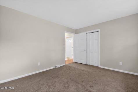 12 Winifred Drive Albany NY 12205
