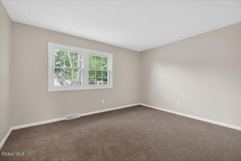 12 Winifred Drive Albany NY 12205