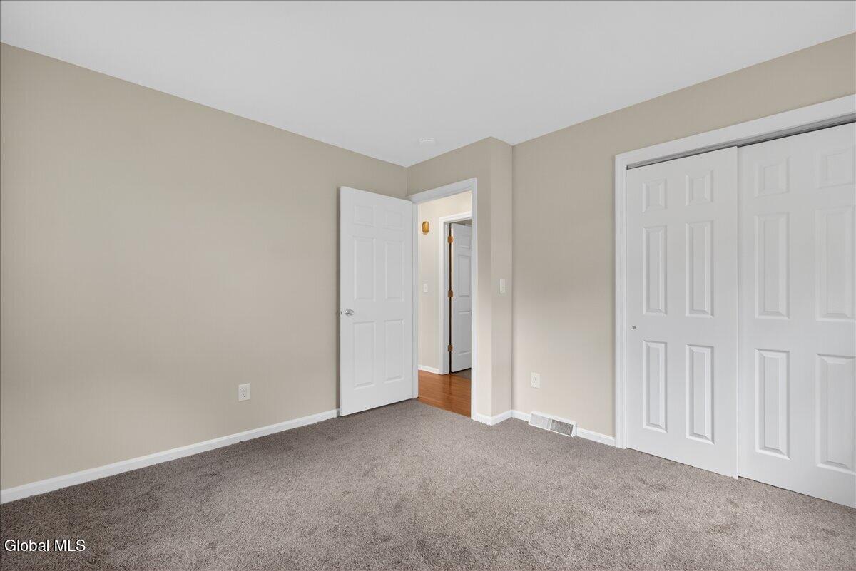 12 Winifred Drive Albany NY 12205