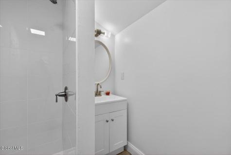 12 Winifred Drive Albany NY 12205