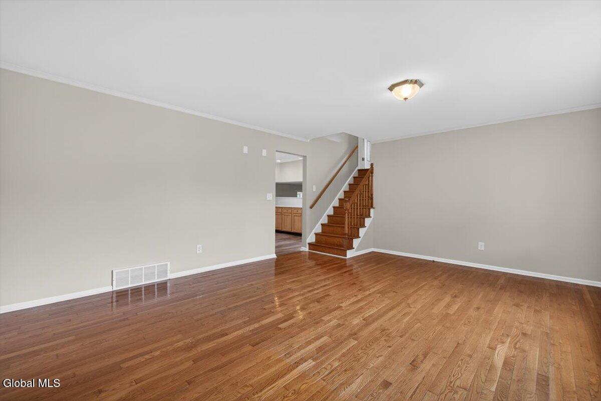 12 Winifred Drive Albany NY 12205