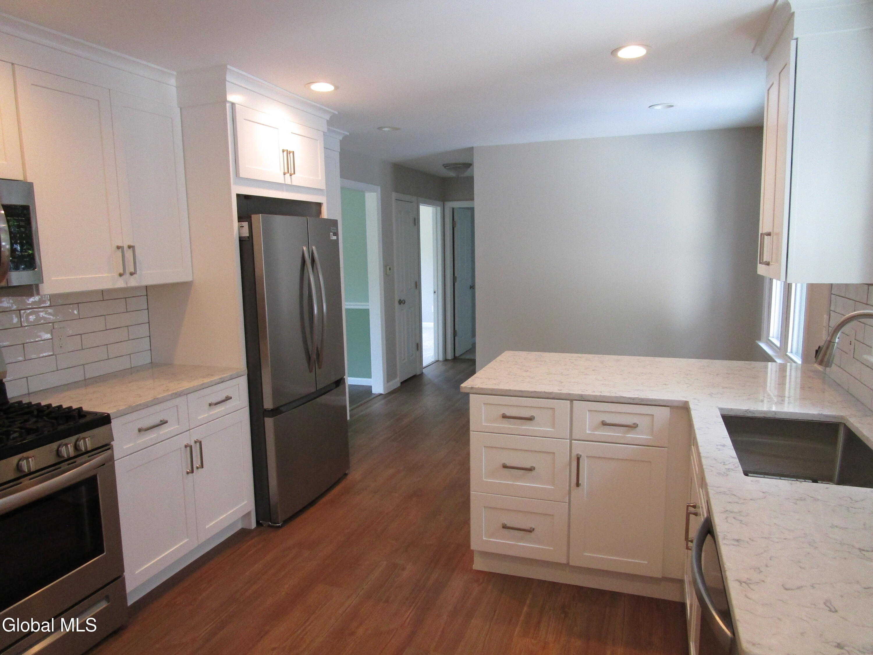 29 Garling Drive Latham NY 12205