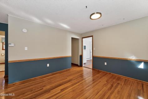 24 Midland Road Troy NY 12180