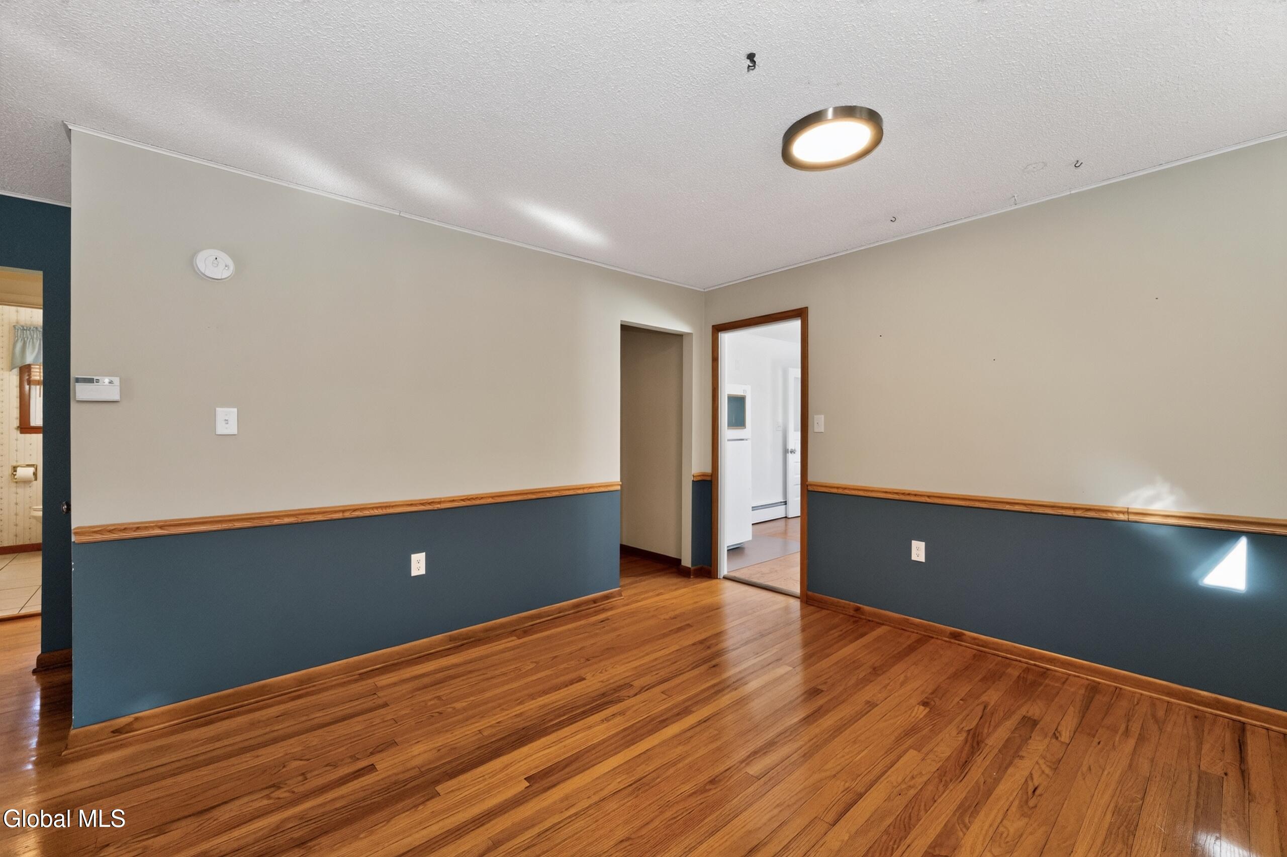 24 Midland Road Troy NY 12180