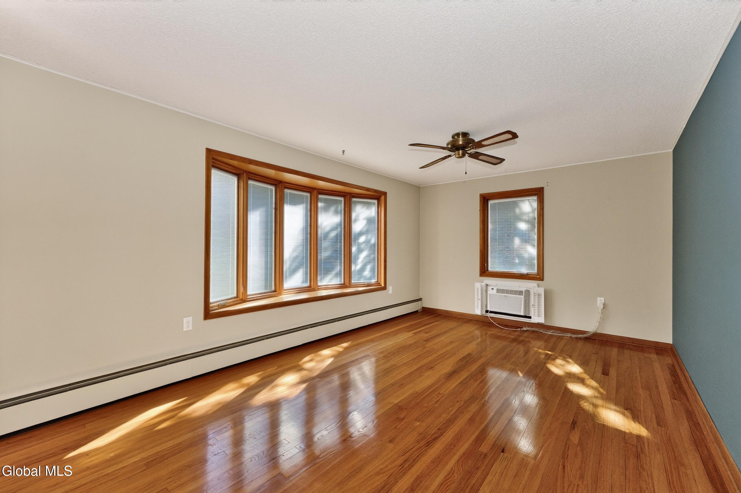 24 Midland Road Troy NY 12180