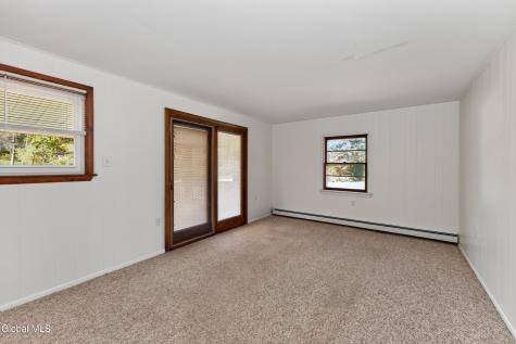 24 Midland Road Troy NY 12180