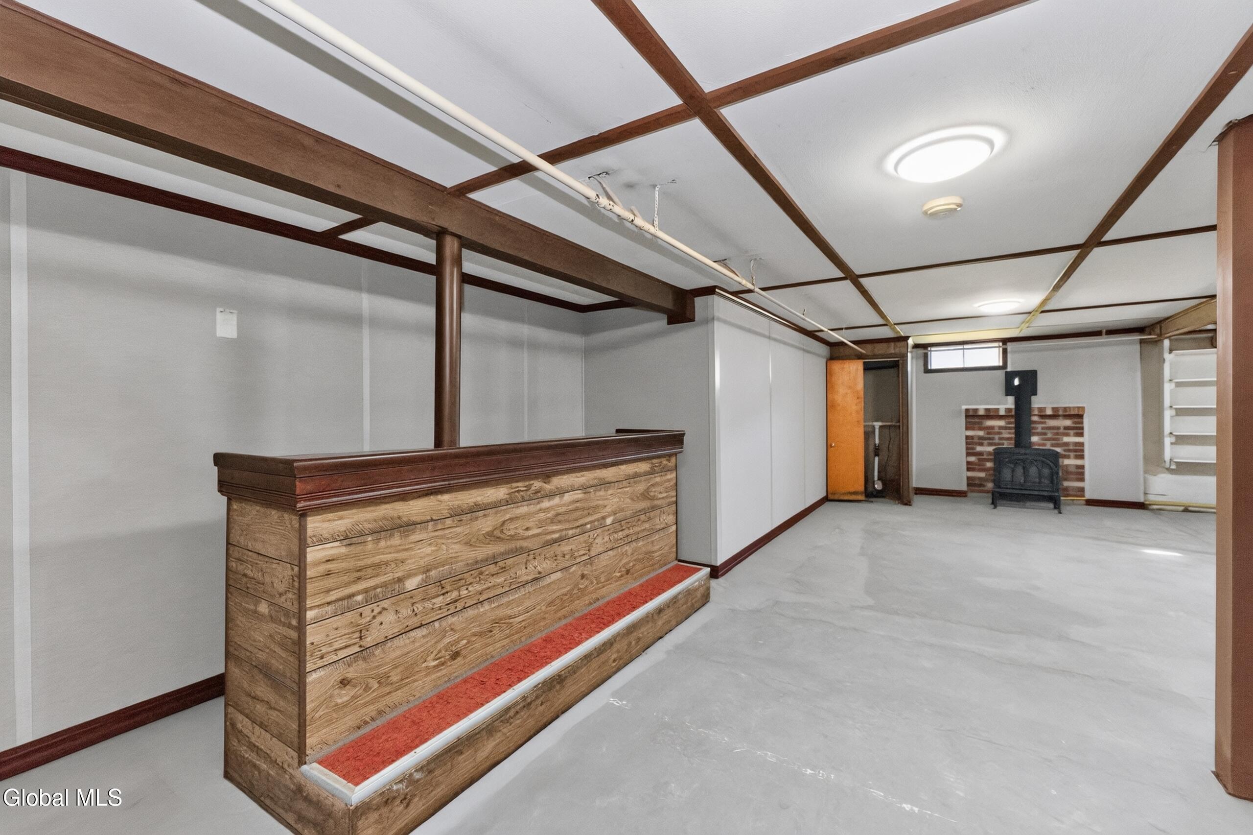 24 Midland Road Troy NY 12180