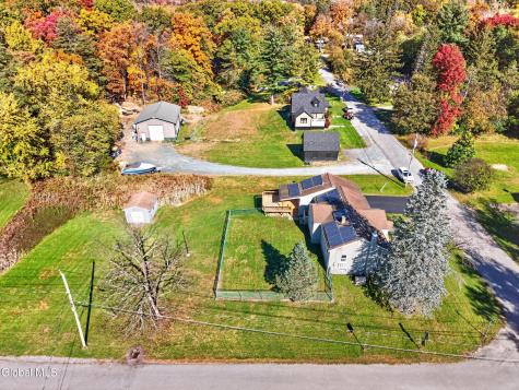 24 Midland Road Troy NY 12180
