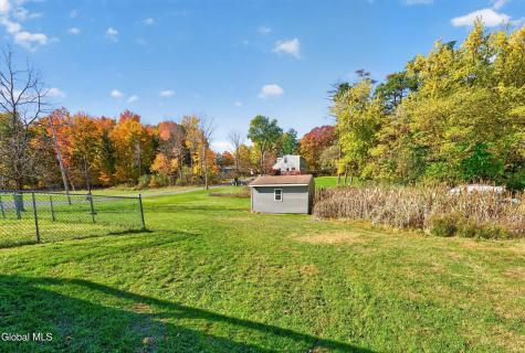24 Midland Road Troy NY 12180