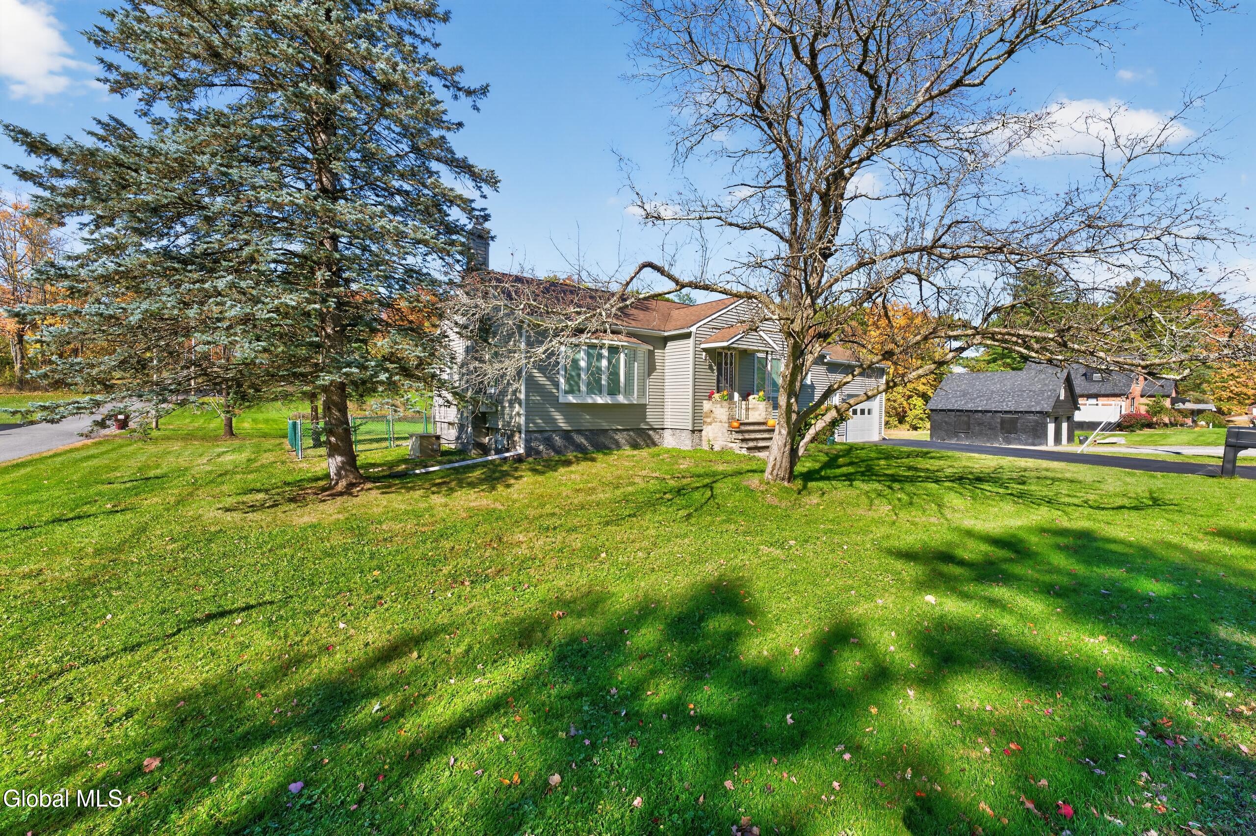 24 Midland Road Troy NY 12180