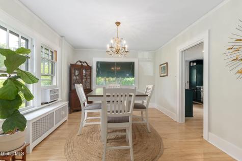 137 East Avenue Saratoga Springs NY 12866