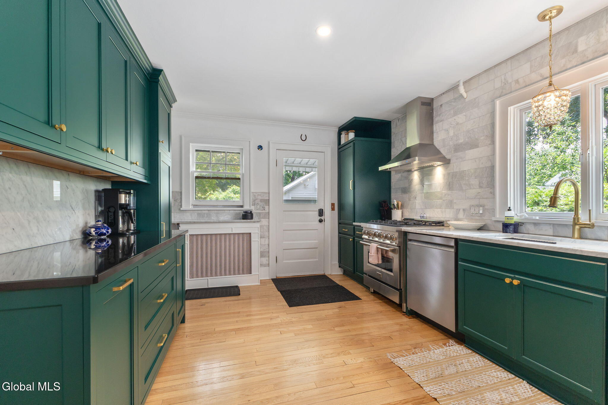 137 East Avenue Saratoga Springs NY 12866