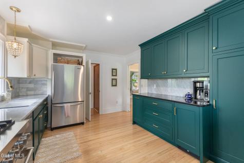 137 East Avenue Saratoga Springs NY 12866