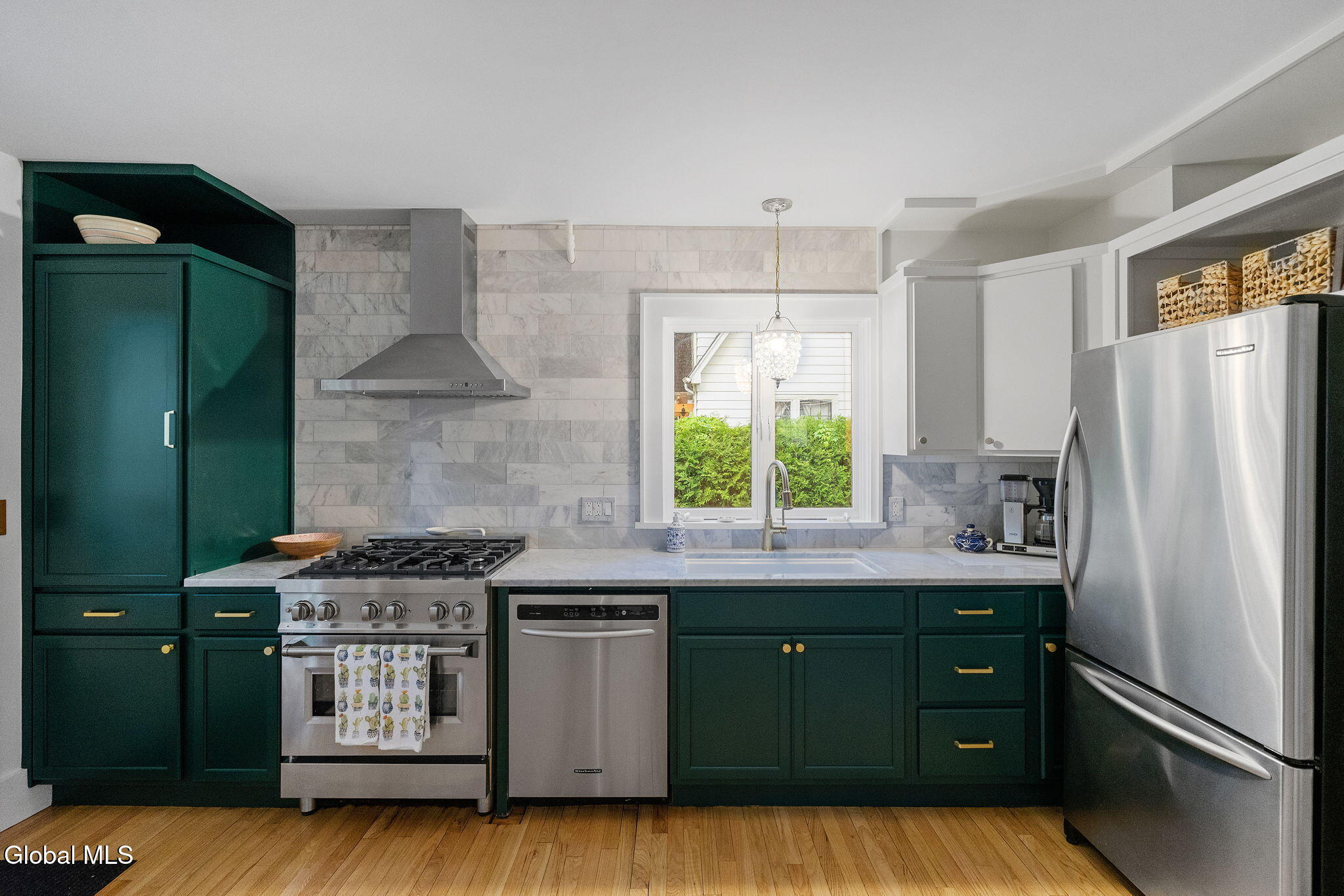 137 East Avenue Saratoga Springs NY 12866