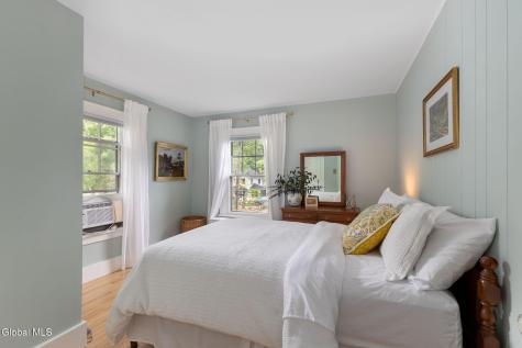 137 East Avenue Saratoga Springs NY 12866