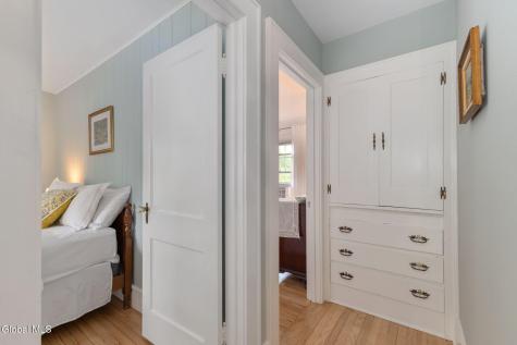 137 East Avenue Saratoga Springs NY 12866