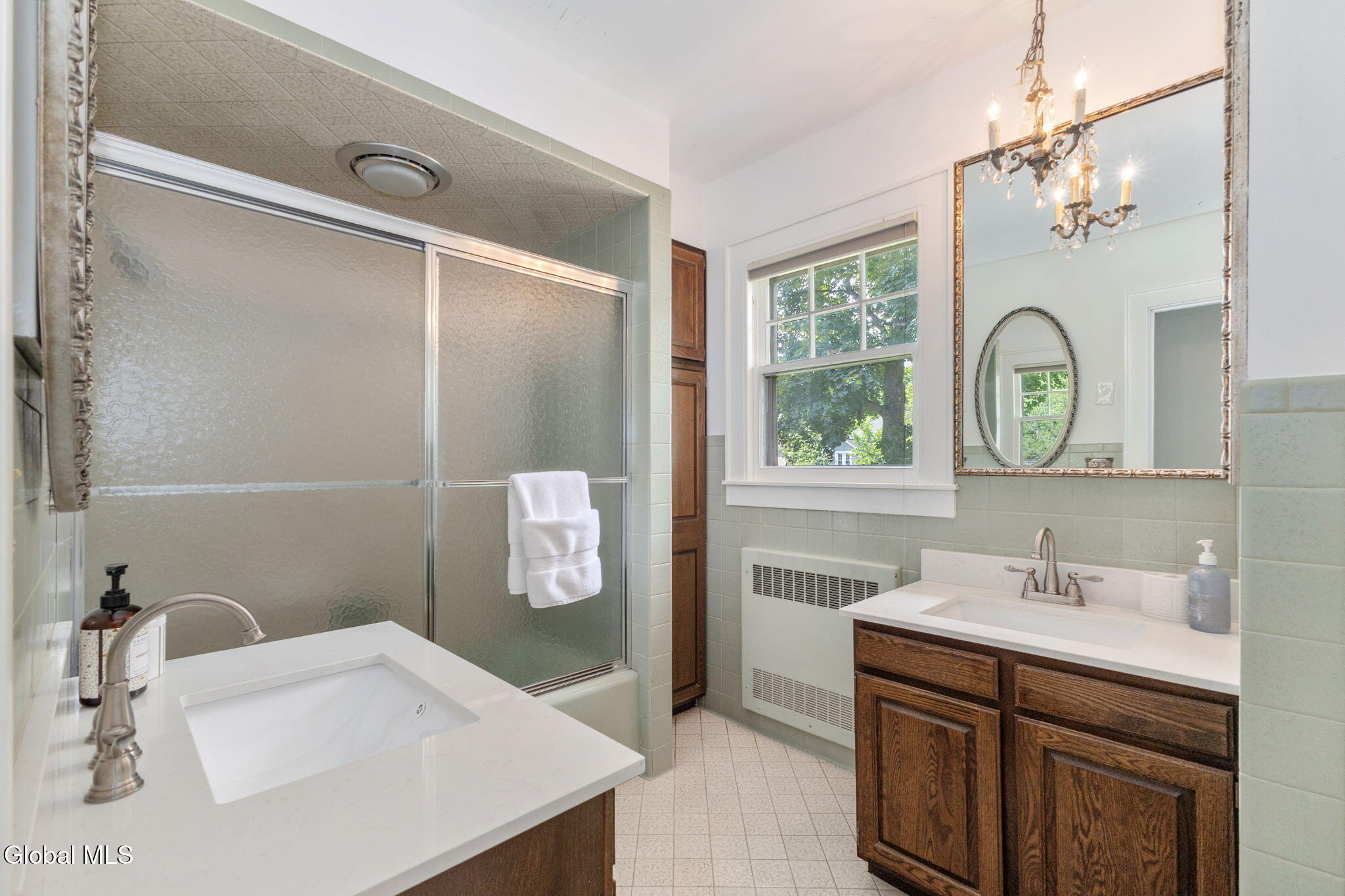 137 East Avenue Saratoga Springs NY 12866