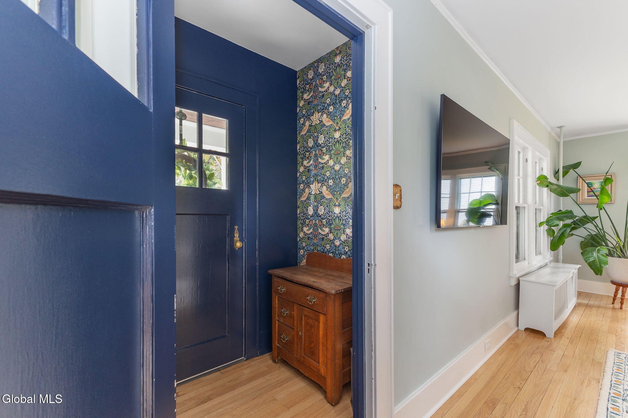 137 East Avenue Saratoga Springs NY 12866